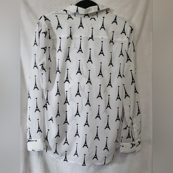 Karl Lagerfeld Long Sleeve Paris and Heart Button-up Top Size Large NWOT - Picture 6 of 6